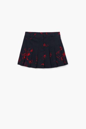Women's Woman Woven Skirt Short