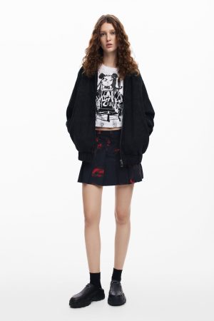 Women's Woman Woven Skirt Short