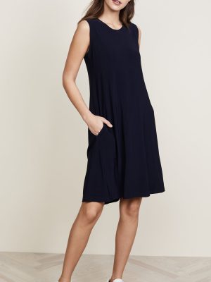 Women's Sleeveless Swing Dress
