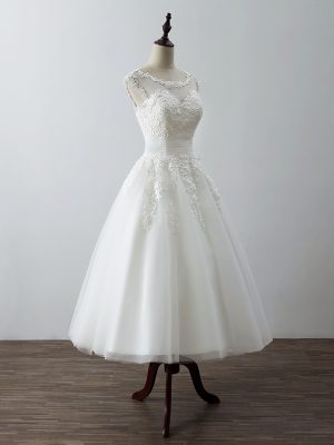 Women's Elegant Sheer Vintage Short Lace Wedding Dress for Bride